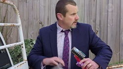 Toadie Rebecchi in Neighbours Episode 